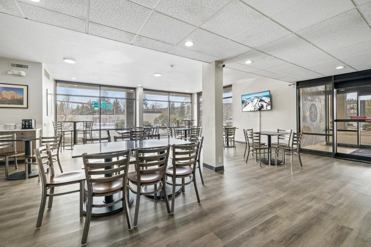 Red Lion Inn & Suites Deschutes River - Бенд Екстериор снимка